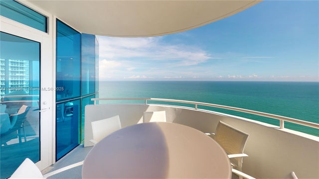 1 of 32 - 6301 Collins Ave 3001, Miami Beach, FL