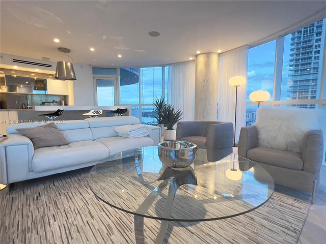 3 of 32 - 6301 Collins Ave 3001, Miami Beach, FL