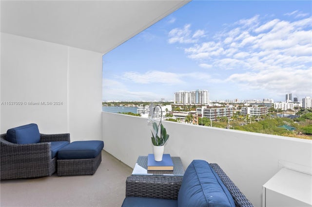 1 of 19 - 3 Island Ave 10k, Miami Beach, FL