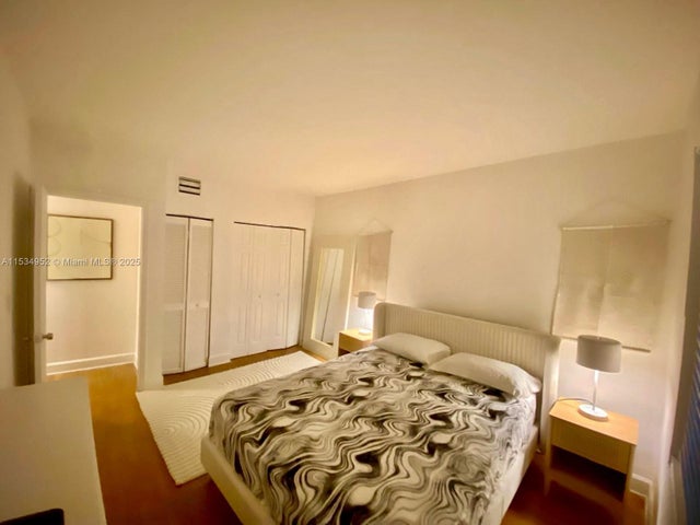 3 of 8 - 605 Euclid Ave 103, Miami Beach, FL