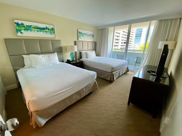 3 of 15 - 2670 E Sunrise Blvd 309, Fort Lauderdale, FL