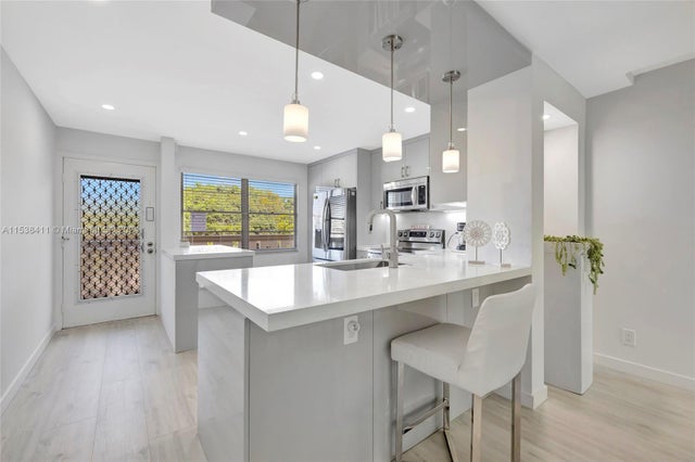 5 of 31 - 2101 Lucaya Bnd E3, Coconut Creek, FL