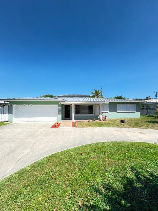 3 of 17 - 2685 Se 5th St, Pompano Beach, FL