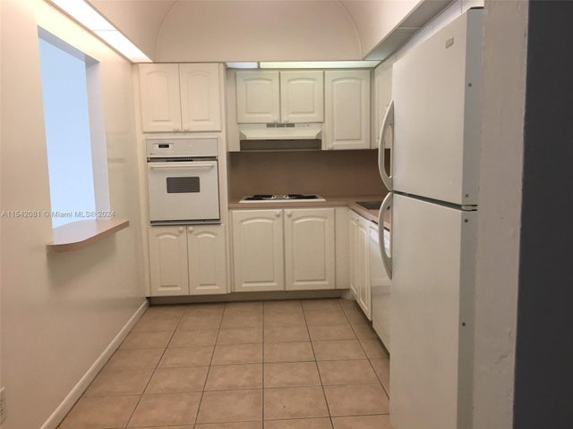 3 of 63 - 19380 Collins Ave 1515, Sunny Isles Beach, FL