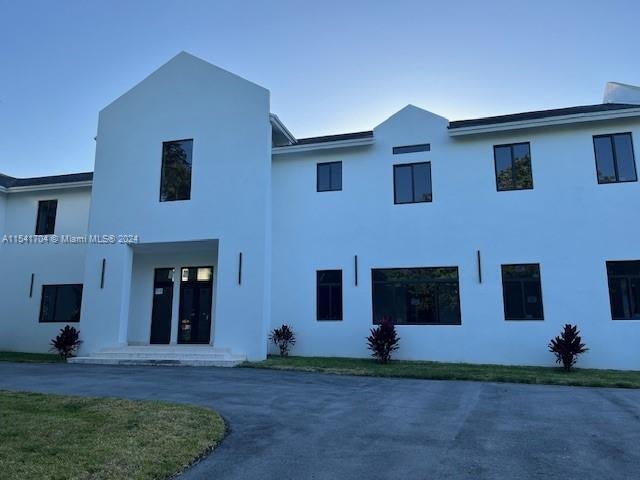 2 of 71 - 5455 Sw 60 Ct, Miami, FL