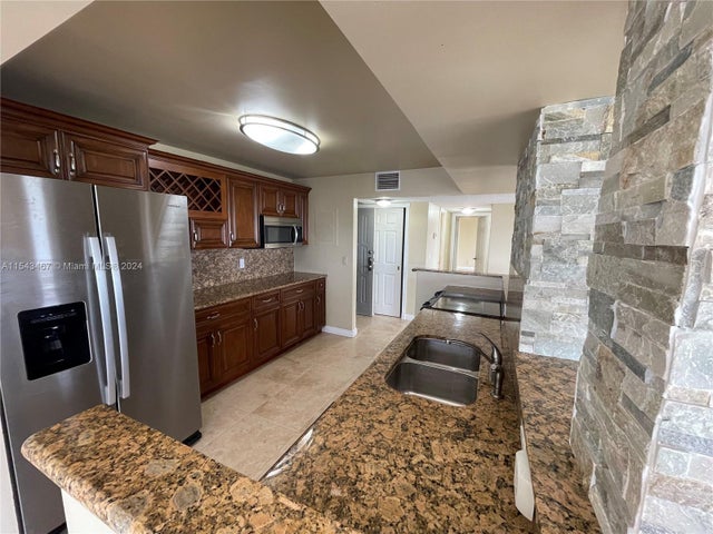 3 of 50 - 200 Leslie Dr Ph-1109, Hallandale Beach, FL