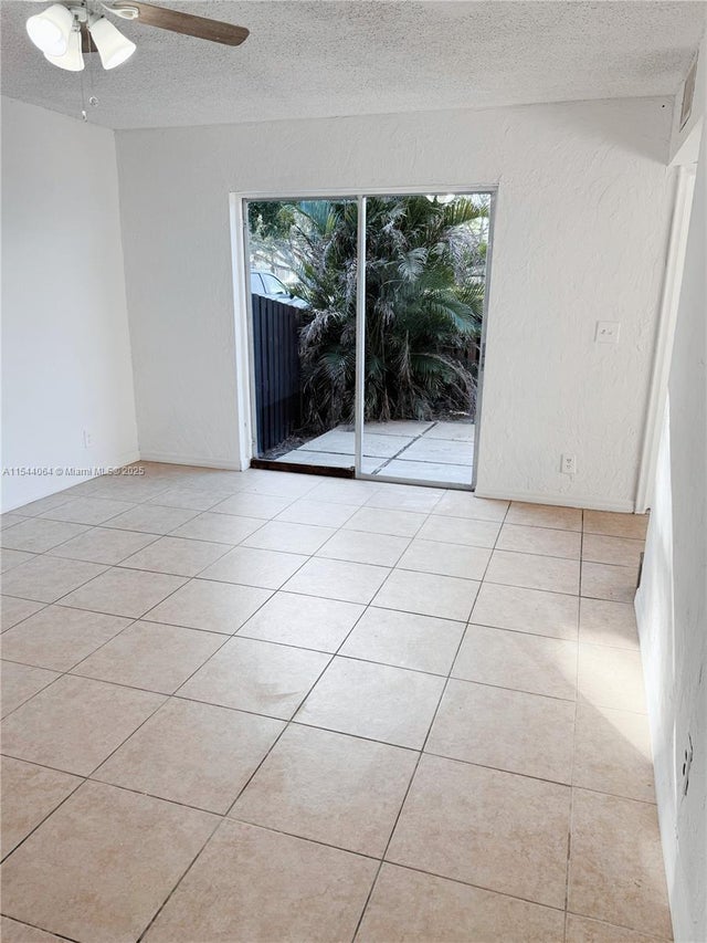 3 of 22 - 2106 Sherwood Forest Blvd 17, West Palm Beach, FL