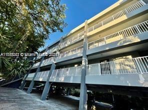 3 of 5 - 645 Ne 121st St 307, North Miami, FL