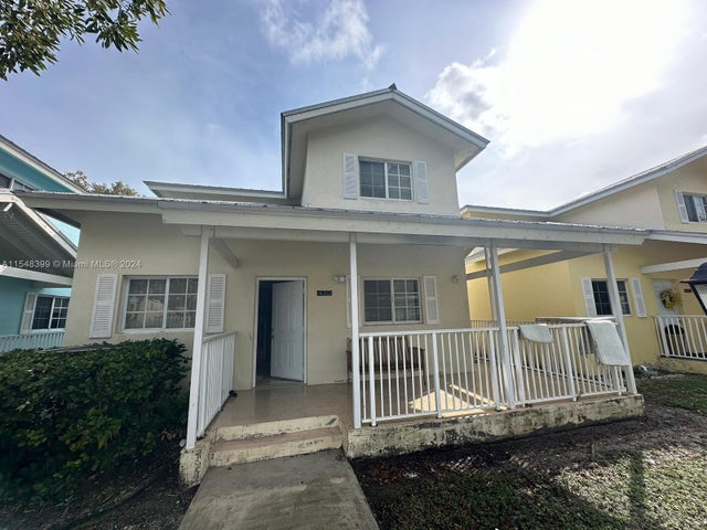 1 of 24 - 430 Nw 20th St, Miami, FL