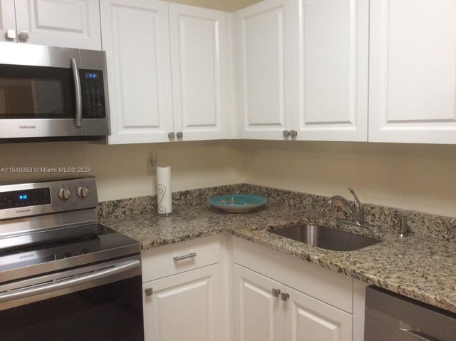 2 of 17 - 3771 Environ Blvd 450, Lauderhill, FL