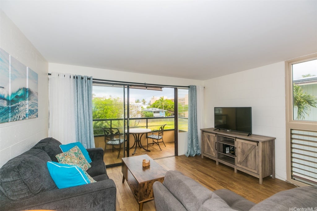 (unit #w301) 68-024 Apuhihi Street, Waialua