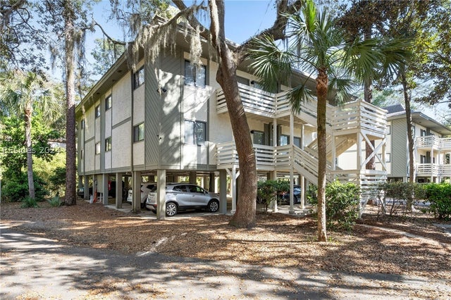 Cordillo Courts Villas/Condos For Sale Forest Beach Real Estate