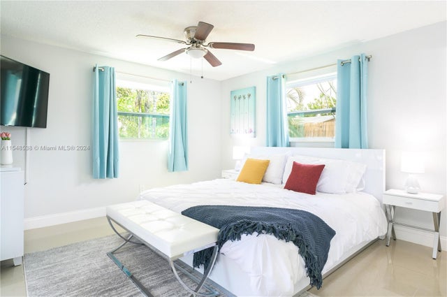 1 of 28 - 80 Nw 40th St, Oakland Park, FL