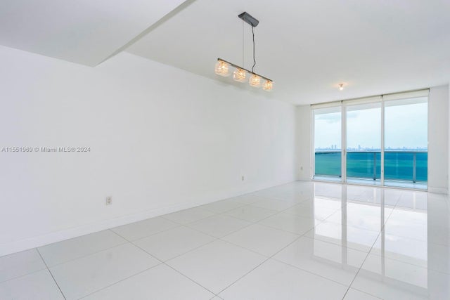 5 of 34 - 600 Ne 27 St 2304, Miami, FL