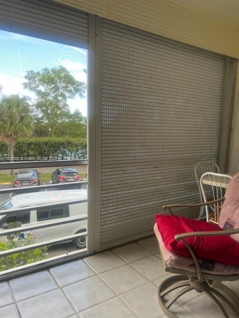3 of 16 - 2871 Somerset Dr 218, Lauderdale Lakes, FL