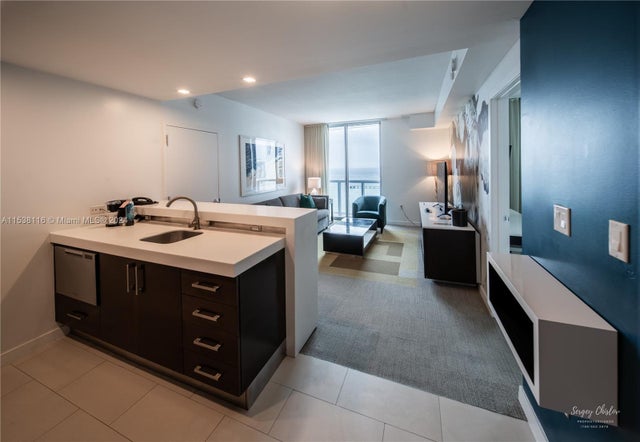 5 of 39 - 17315 Collins Ave 2203, Sunny Isles Beach, FL