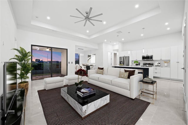 4 of 39 - 1220 Nw 30th Place, Cape Coral, FL