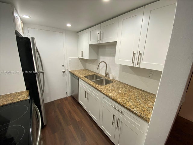 4 of 19 - 12590 Ne 16th Ave 602, North Miami, FL