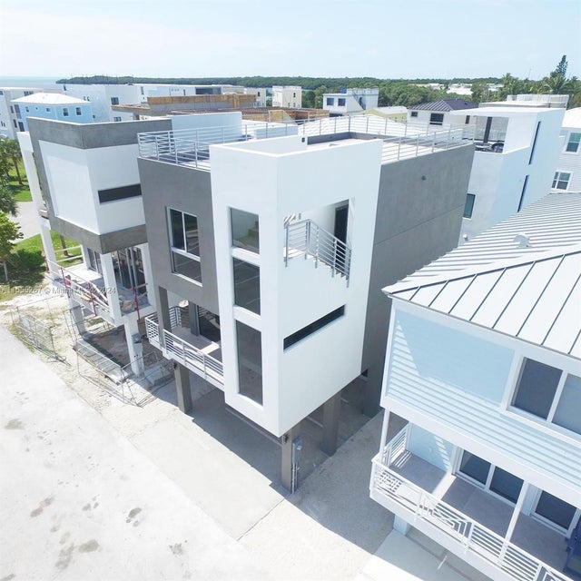 2 of 24 - 94825 Overseas Highway, Key Largo, FL