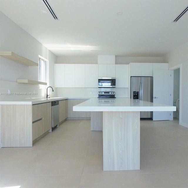 4 of 24 - 94825 Overseas Highway, Key Largo, FL