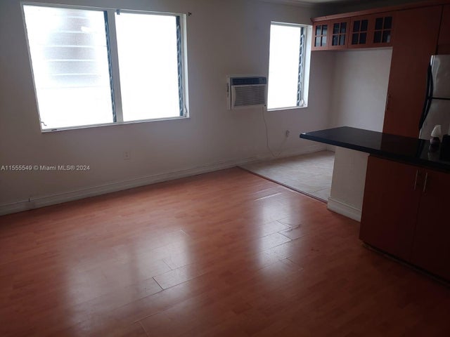 3 of 30 - 7928 Harding Ave 8, Miami Beach, FL