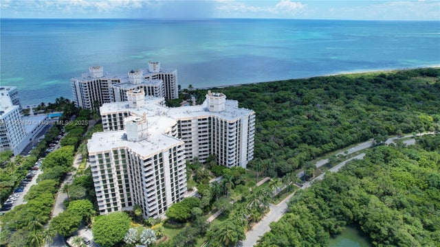 3 of 60 - 1111 Crandon Blvd A404, Key Biscayne, FL
