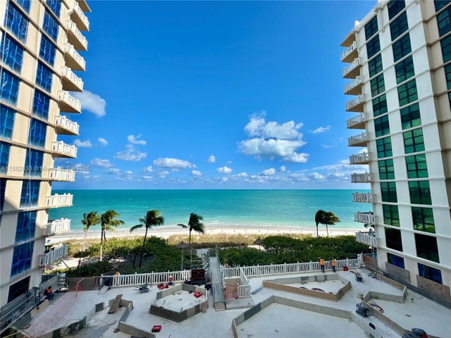 4 of 60 - 1111 Crandon Blvd A404, Key Biscayne, FL