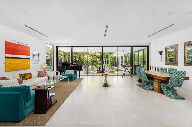 2 of 43 - 3470 Poinciana Ave, Coconut Grove, FL