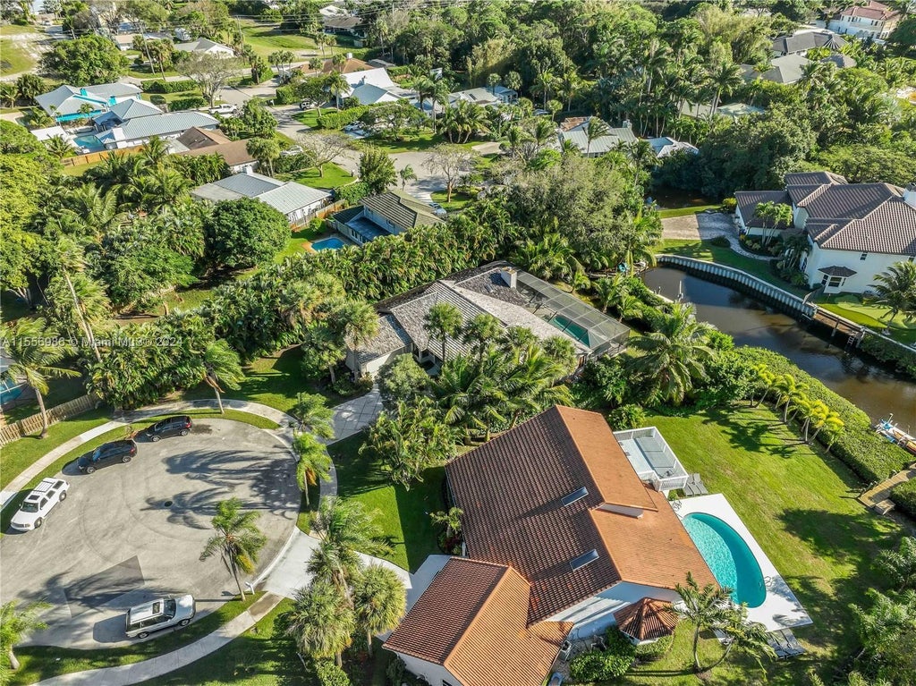 142 W Pinehill Trl W, Tequesta Property Listing MLS® A11556986