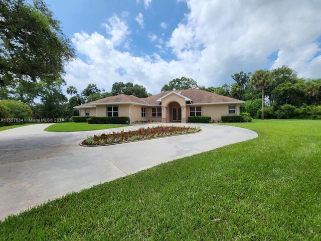 1 of 29 - 2526 Sw 21st Ct., Okeechobee, FL