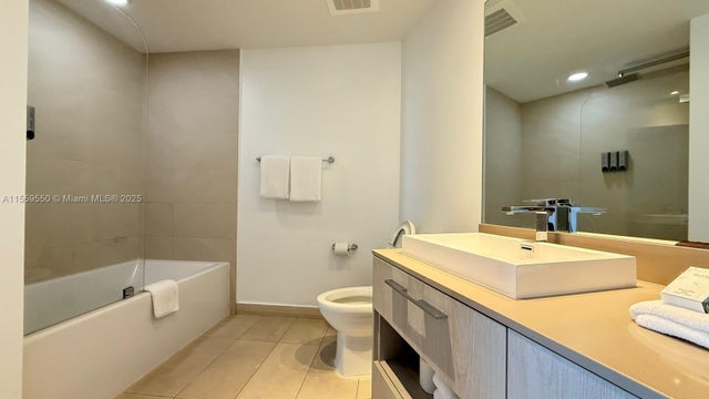 5 of 39 - 4111 S Ocean Dr 2012, Hollywood, FL