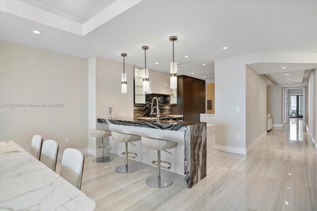 4 of 47 - 17901 Collins Avenue 902, Sunny Isles Beach, FL