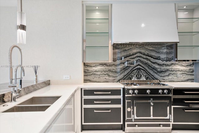 5 of 47 - 17901 Collins Avenue 902, Sunny Isles Beach, FL