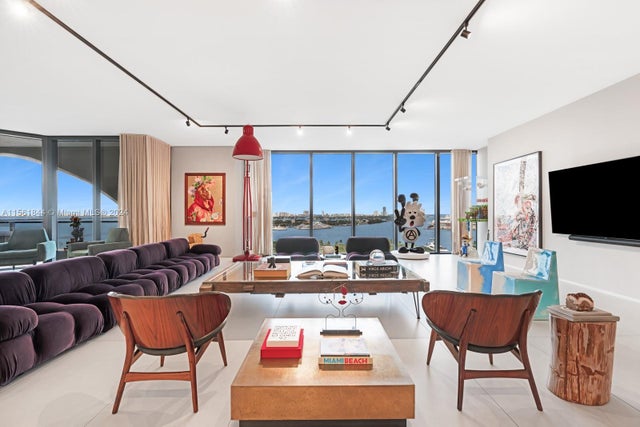 1 of 35 - 1000 Biscayne Blvd 1702, Miami, FL