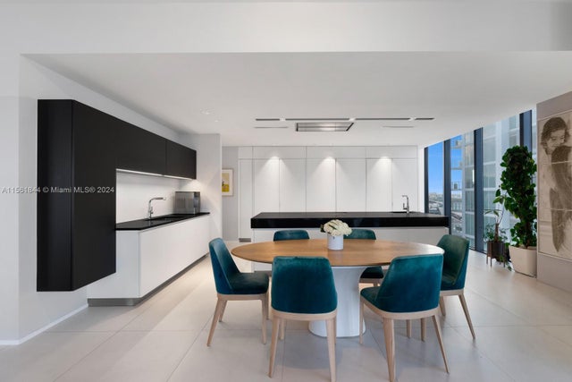 5 of 35 - 1000 Biscayne Blvd 1702, Miami, FL