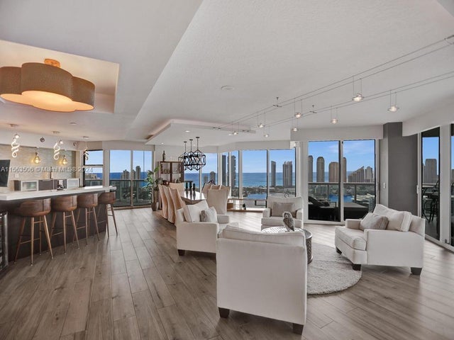1 of 61 - 3370 Hidden Bay Dr 3800, Aventura, FL