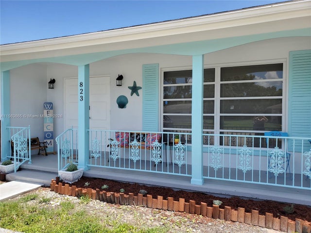 3 of 36 - 823 Lake Mcgregor Drive, Fort Myers, FL