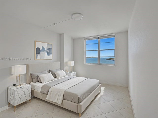 5 of 88 - 300 Bayview Dr 906, Sunny Isles Beach, FL