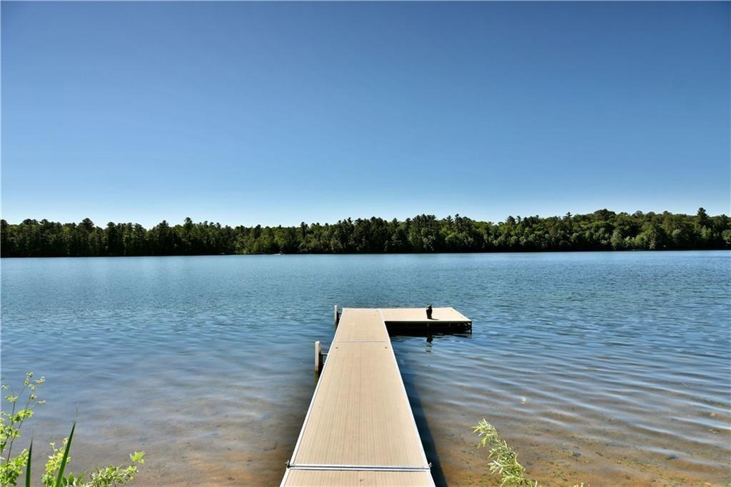 N2960 Golf Road, Sarona MLS 1580746