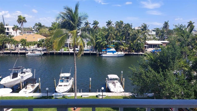 1 of 19 - 1731 Se 15th St 415, Fort Lauderdale, FL