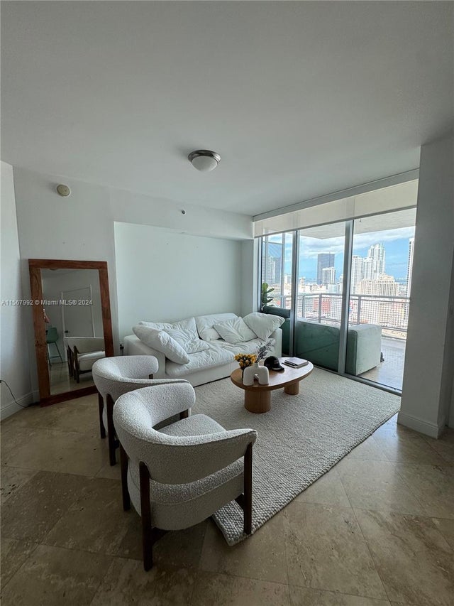 1 of 7 - 350 S Miami Ave 2603, Miami, FL
