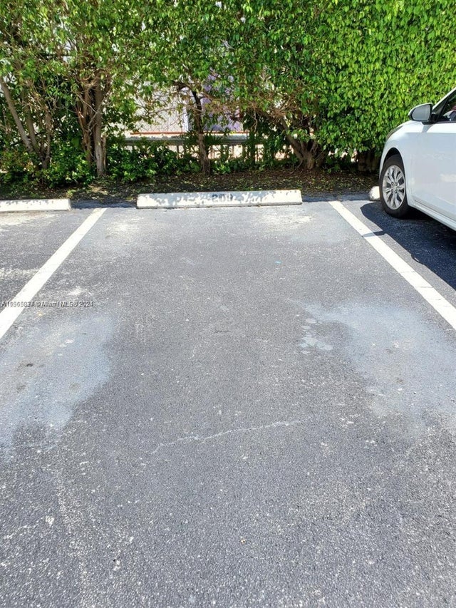 3 of 30 - 1185 Marseille Dr 209, Miami Beach, FL