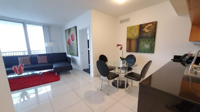 1 of 18 - 1750 N Bayshore Dr 3615, Miami, FL