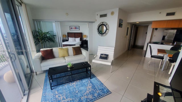 5 of 17 - 1750 N Bayshore Dr 3814, Miami, FL