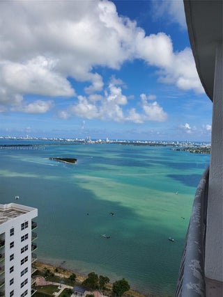 Photo of Listing #A11568553