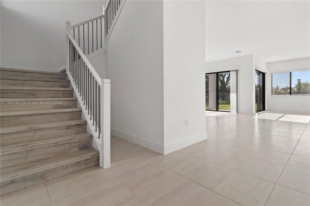 5 of 27 - 2391 Sw 123rd Ter, Davie, FL