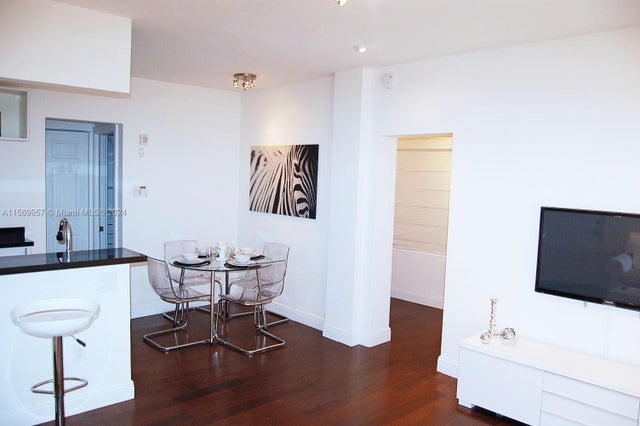 5 of 22 - 934 Michigan Ave 105, Miami Beach, FL