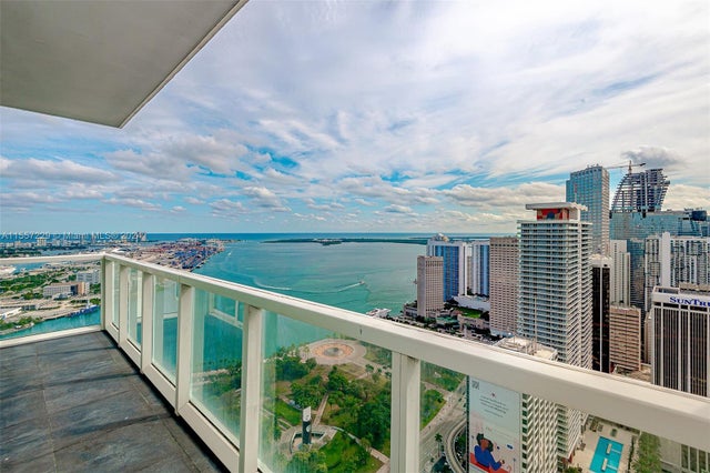 4 of 38 - 244 Biscayne Blvd Uph-4907, Miami, FL