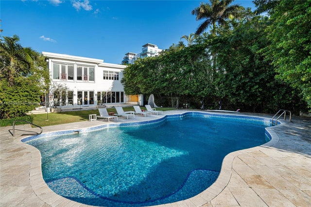 2 of 62 - 6320 Allison Rd, Miami Beach, FL