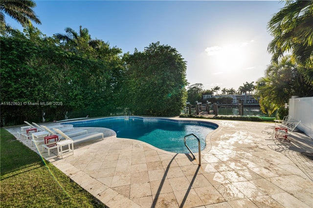 3 of 62 - 6320 Allison Rd, Miami Beach, FL